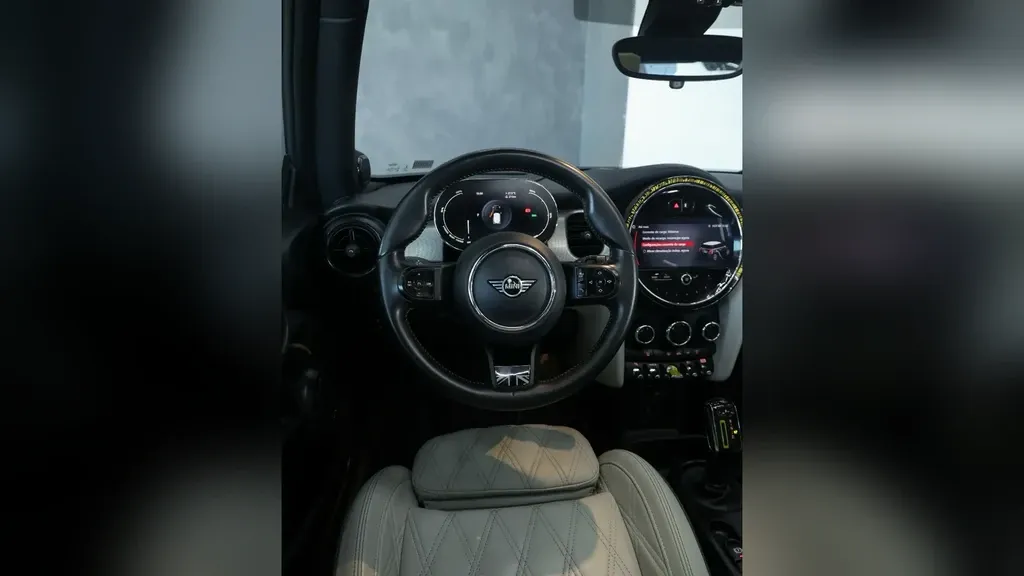 Mini CooperSE - Imagem 11