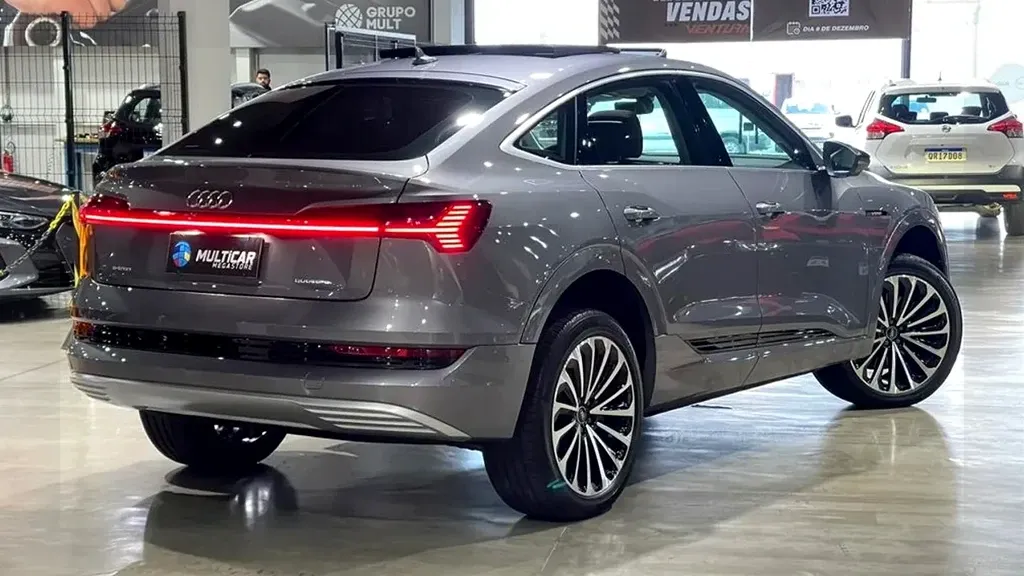 Audi E-tron Sportback - Imagem 3
