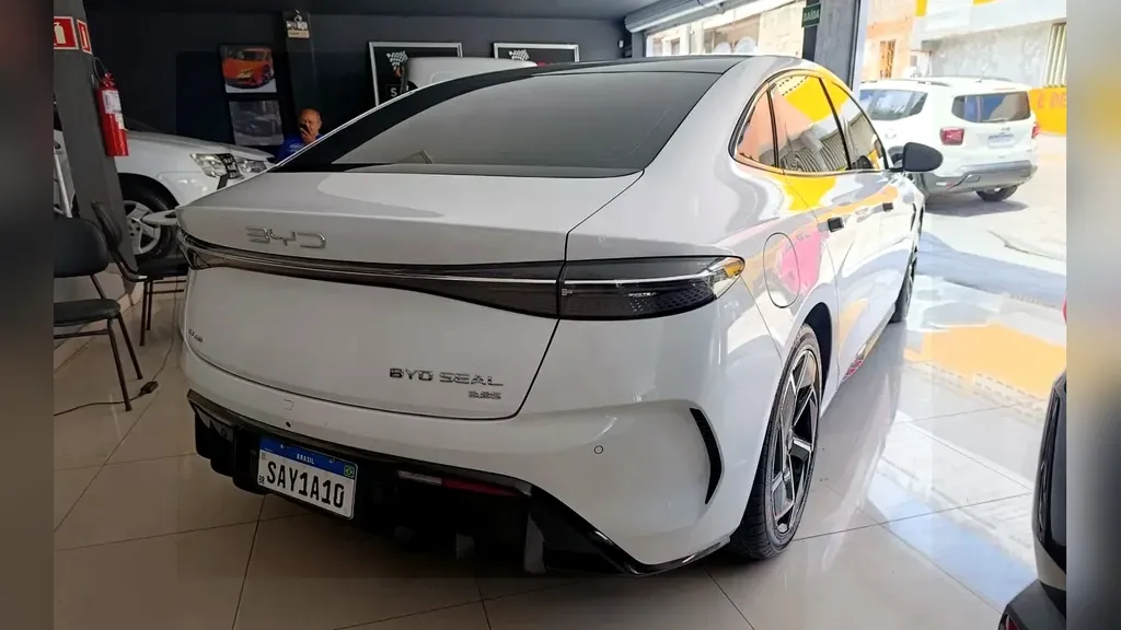 BYD Seal - Imagem 9