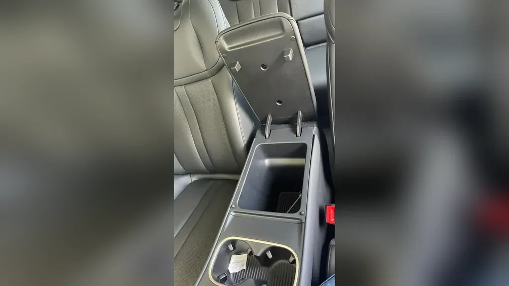 Chevrolet Captiva EV - Imagem 5