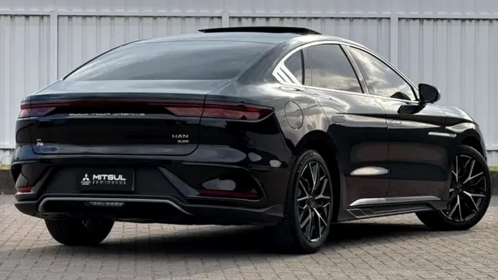 BYD Han - Imagem 2