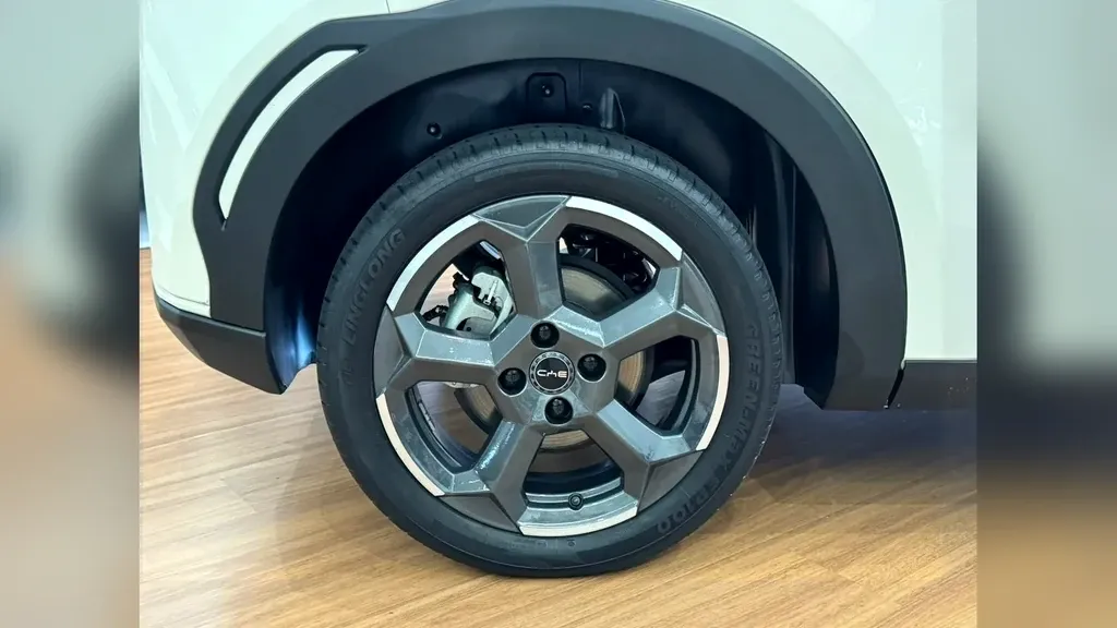 BYD Dolphin - Imagem 15