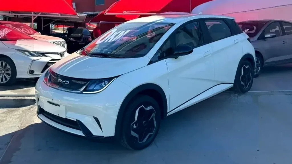 BYD Dolphin - Imagem 6