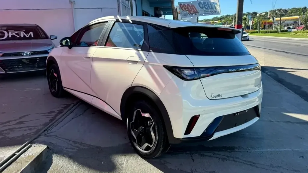 BYD Dolphin - Imagem 18
