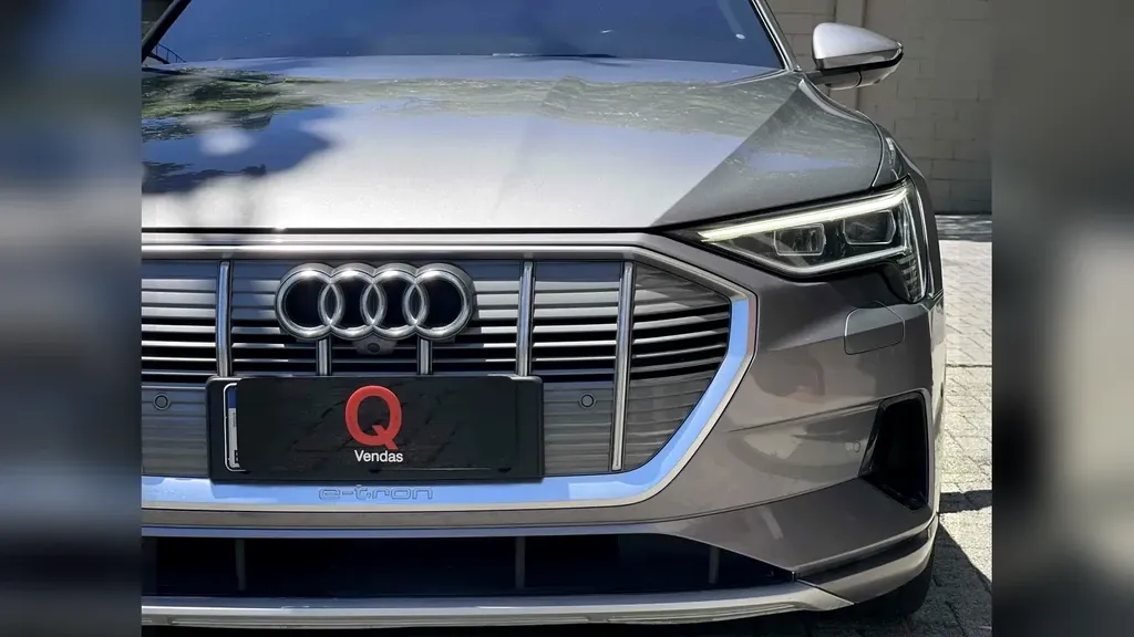 Audi E-tron Sportback - Imagem 2
