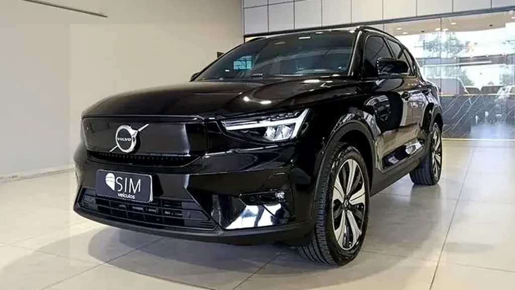 Volvo XC40 Recharge - Imagem 2