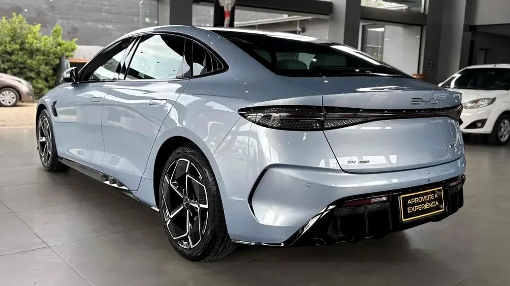 BYD Seal - Imagem 13