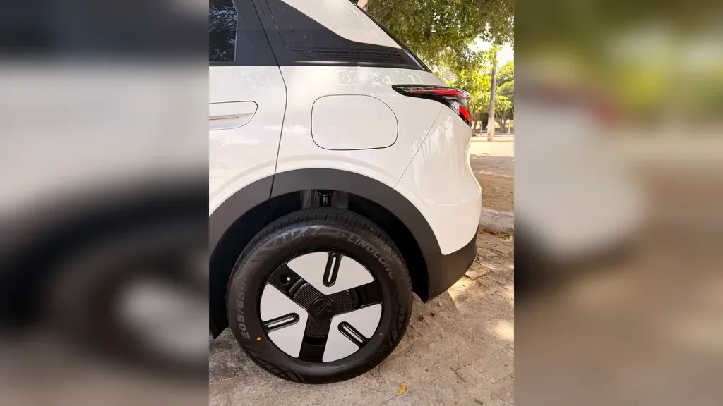 Geely EX2 - Imagem 5