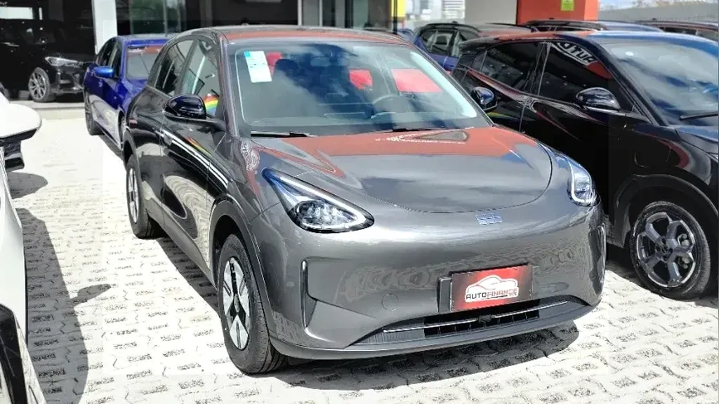 Foto de um geely ex2