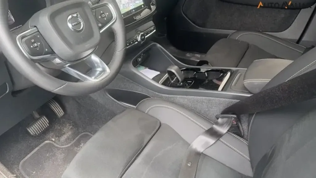 Volvo C40 Recharge - Imagem 6