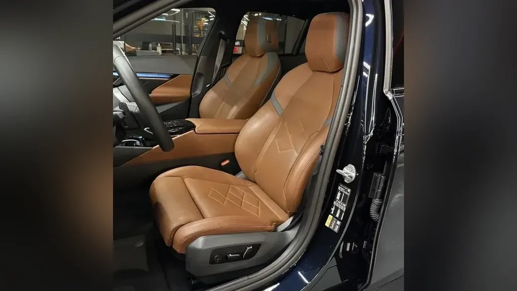 BMW I5 M60 - Imagem 11