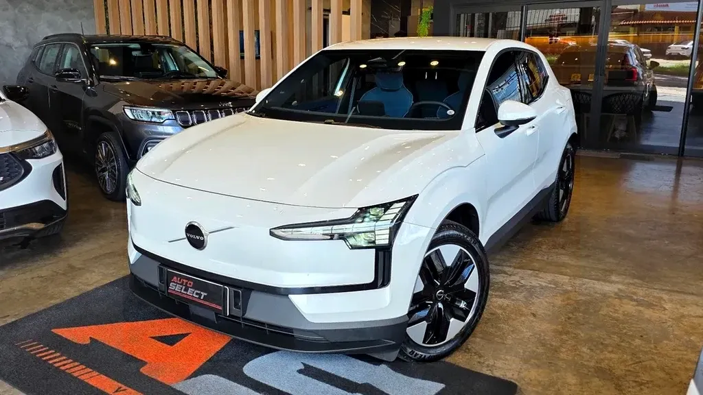 Foto de um volvo ex30