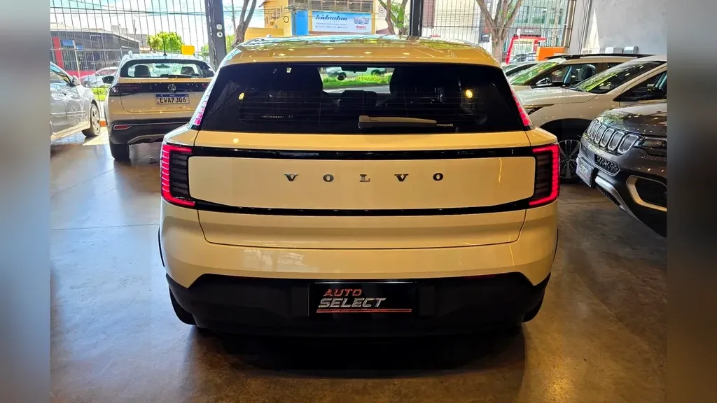 Volvo EX30 - Imagem 10