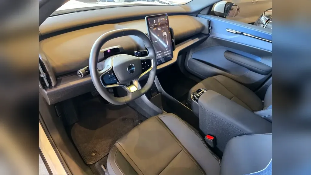 Volvo EX30 - Imagem 14