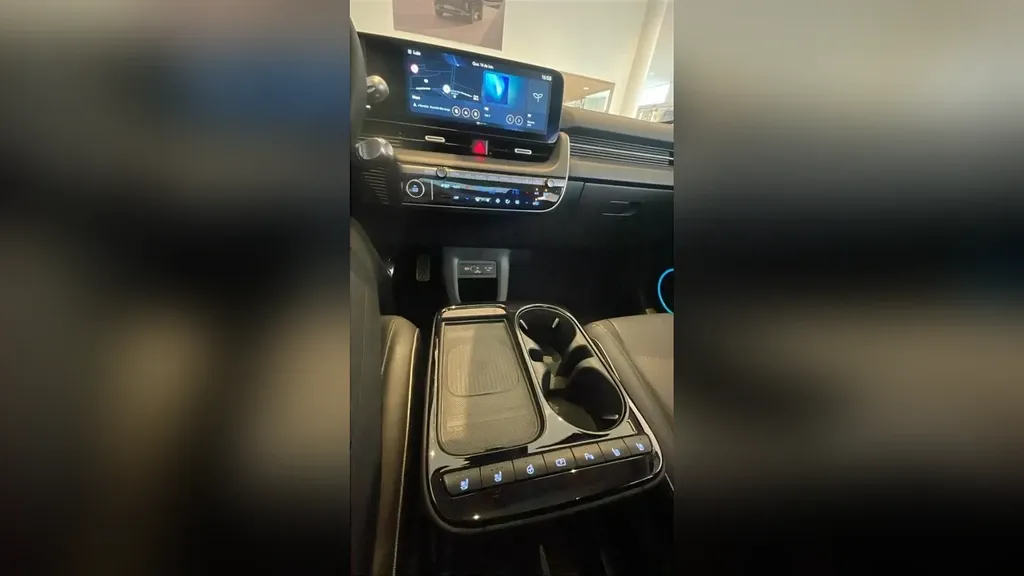Hyundai Ioniq 5 - Imagem 12