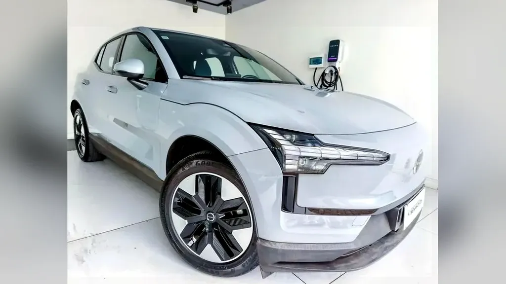 Volvo EX30 - Imagem 4