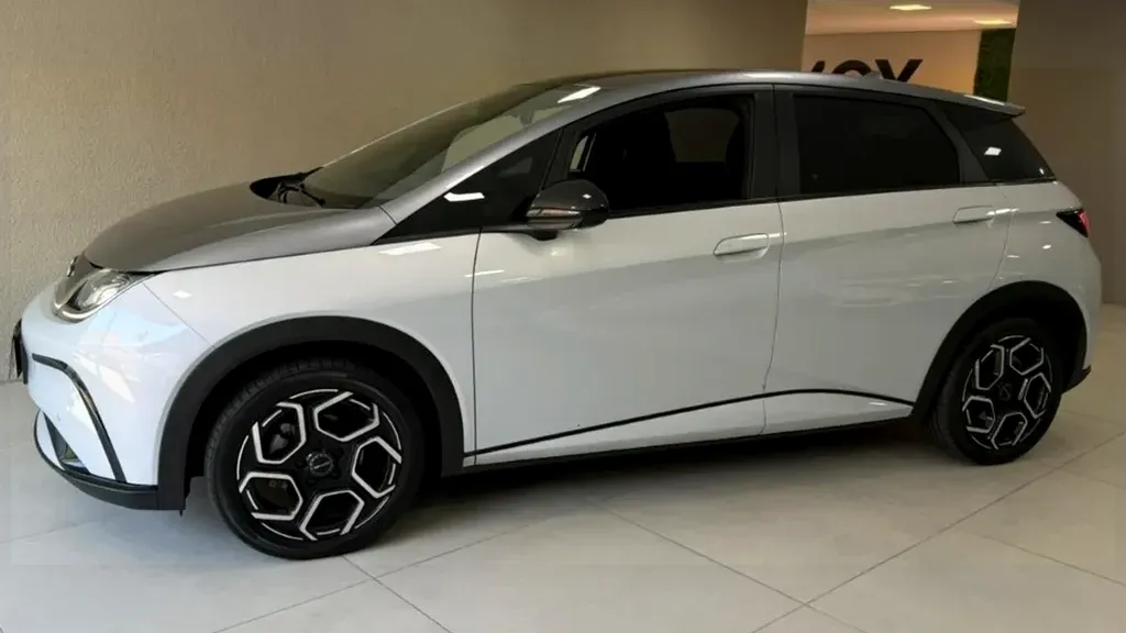 BYD Dolphin Plus - Imagem 4
