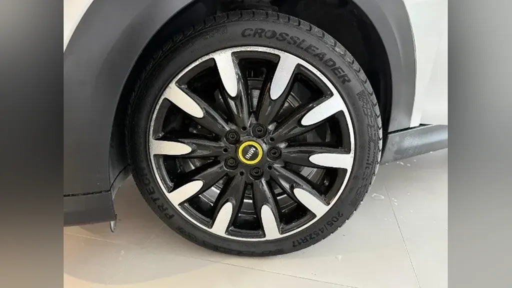 Mini CooperSE - Imagem 12