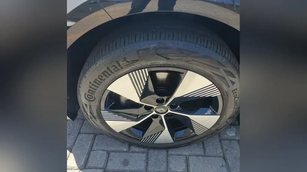 Renault Megane E-tech Electric - Imagem 15