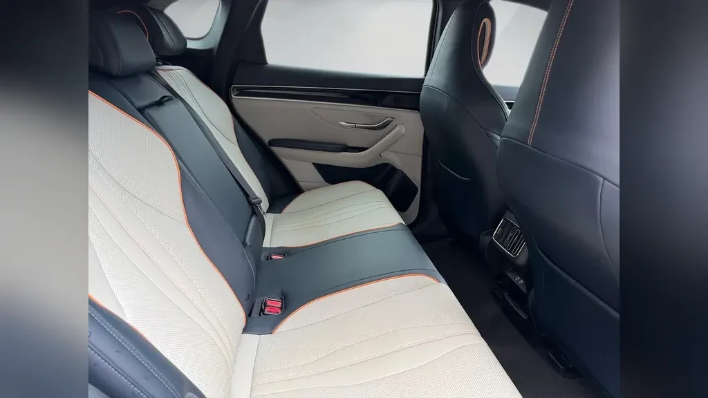 BYD Song Plus - Imagem 13