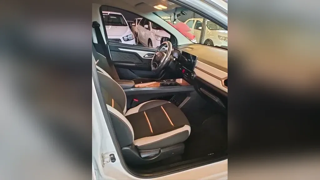 JAC E-JS1 - Imagem 12