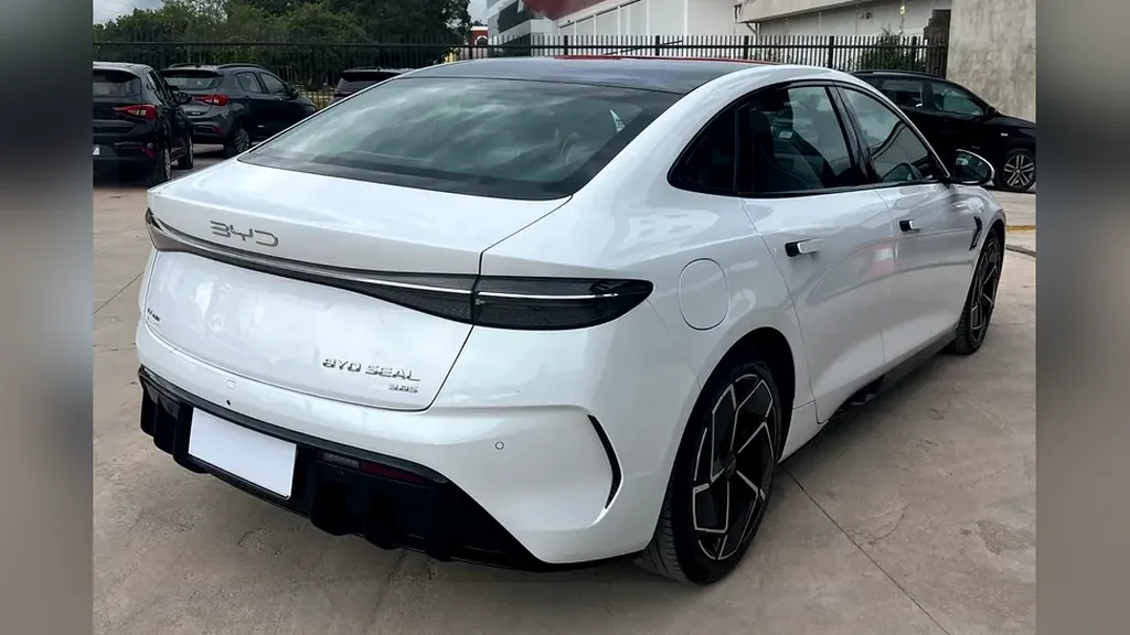 BYD Seal - Imagem 8