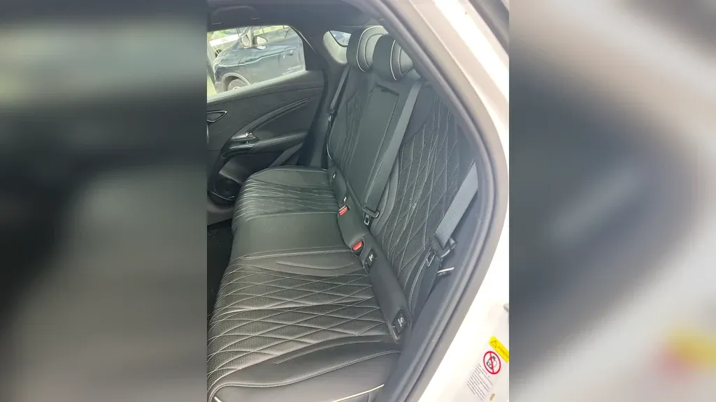 BYD Seal - Imagem 10