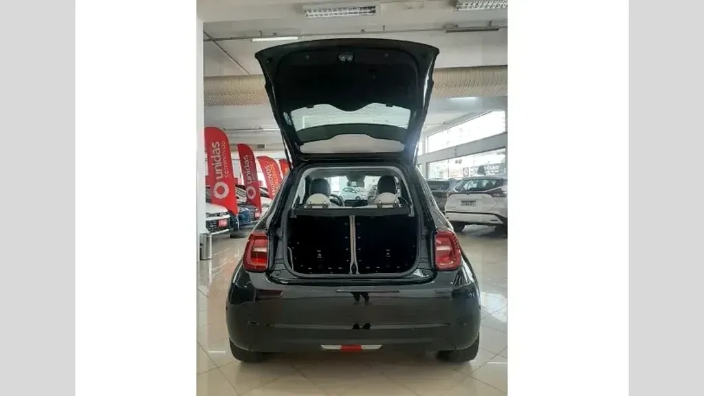Fiat 500e - Imagem 11