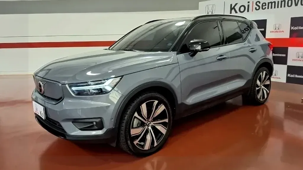 Volvo XC40 Recharge - Imagem 3