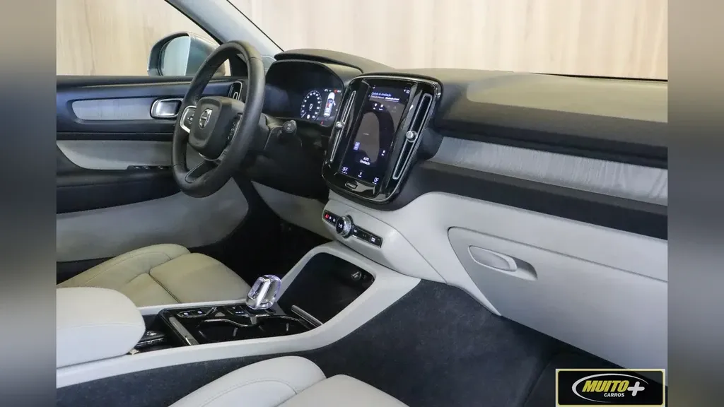 Volvo XC40 - Imagem 16