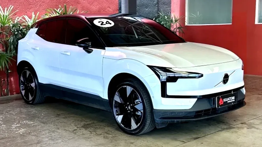 Volvo EX30 - Imagem 4