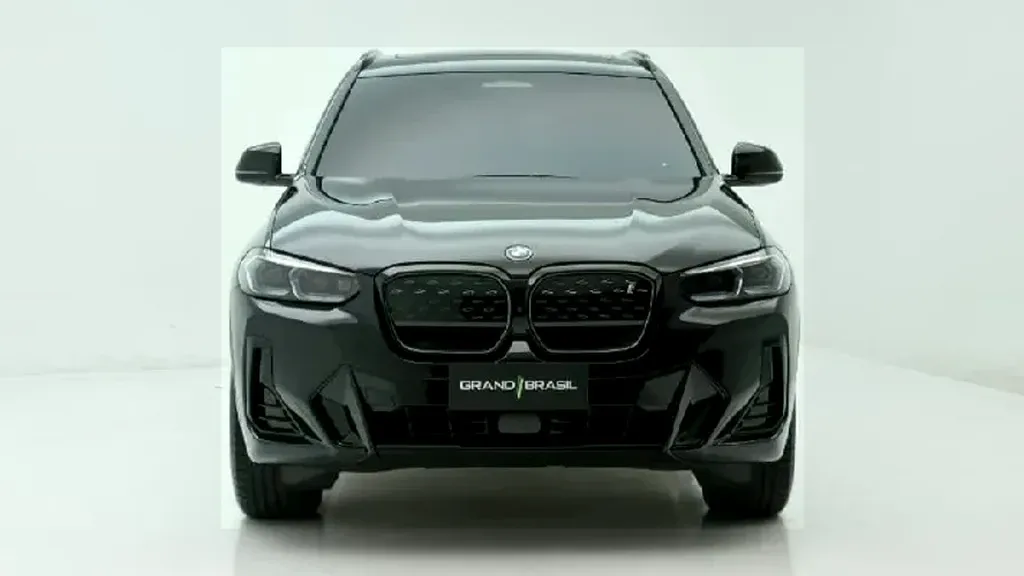 BMW IX3 - Imagem 8