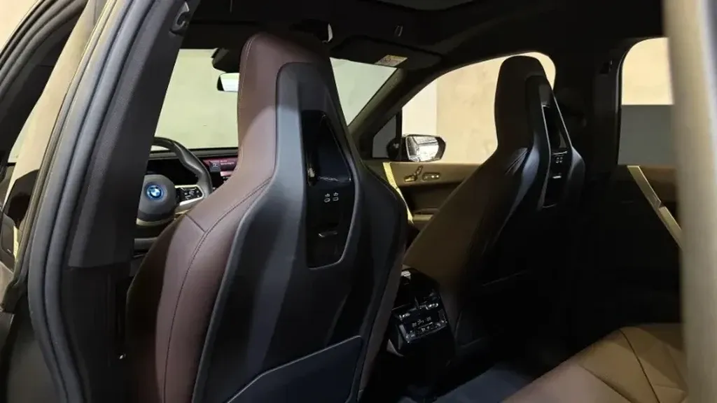 BMW Ix - Imagem 8