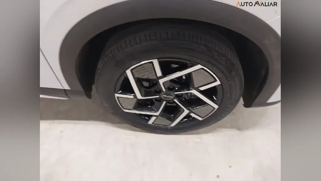 BYD Yuan Plus - Imagem 6