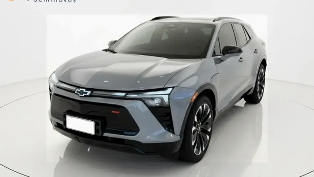 Foto de um chevrolet blazer ev