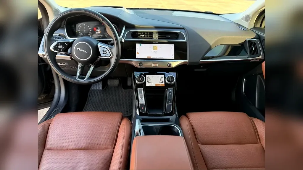 Jaguar I-pace - Imagem 7