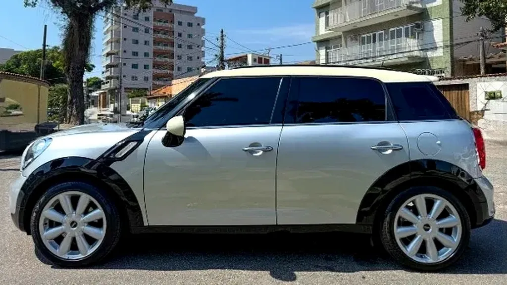 Mini Countryman Plug-in Hybrid - Imagem 8