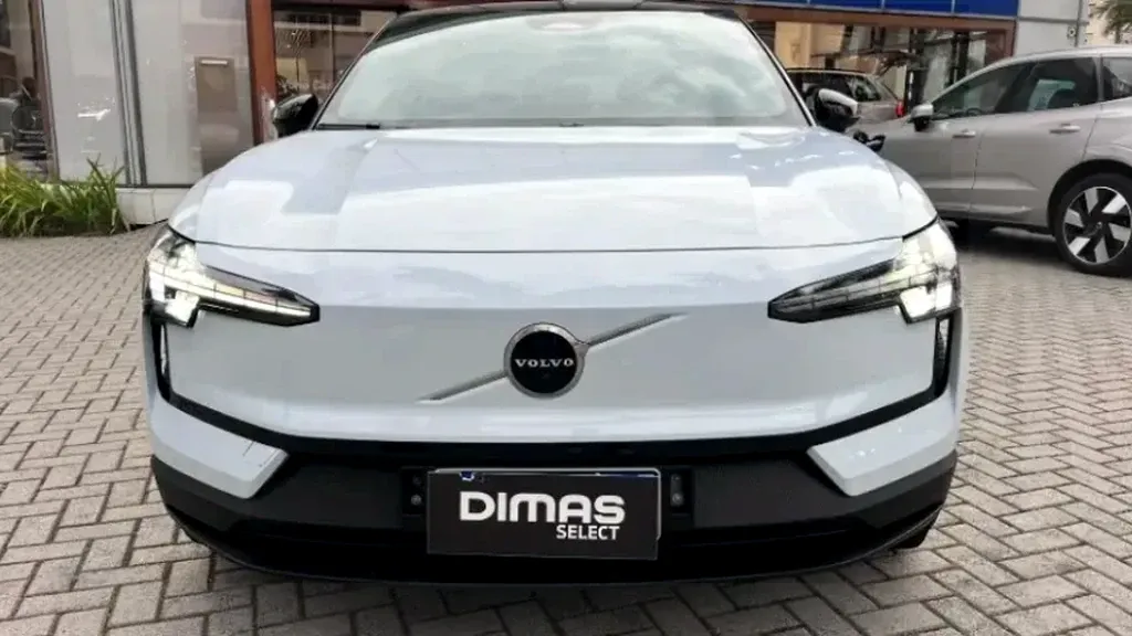 Volvo EX30 - Imagem 8