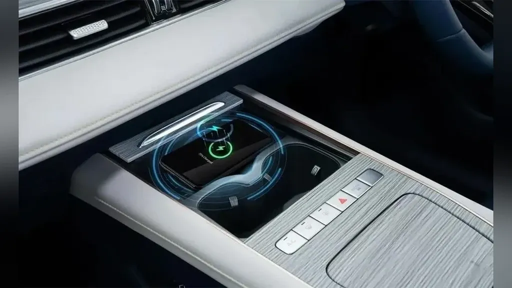 Omoda E5 - Imagem 12