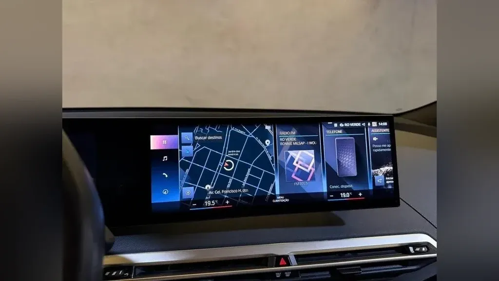 BMW Ix - Imagem 18