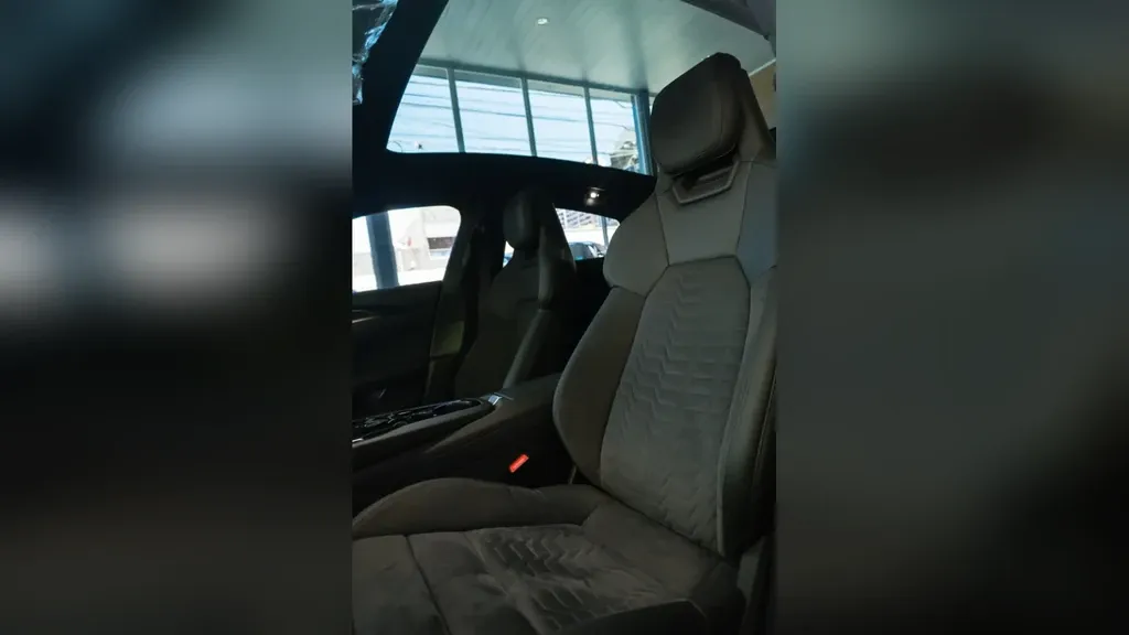 Audi E-tron  GT - Imagem 15