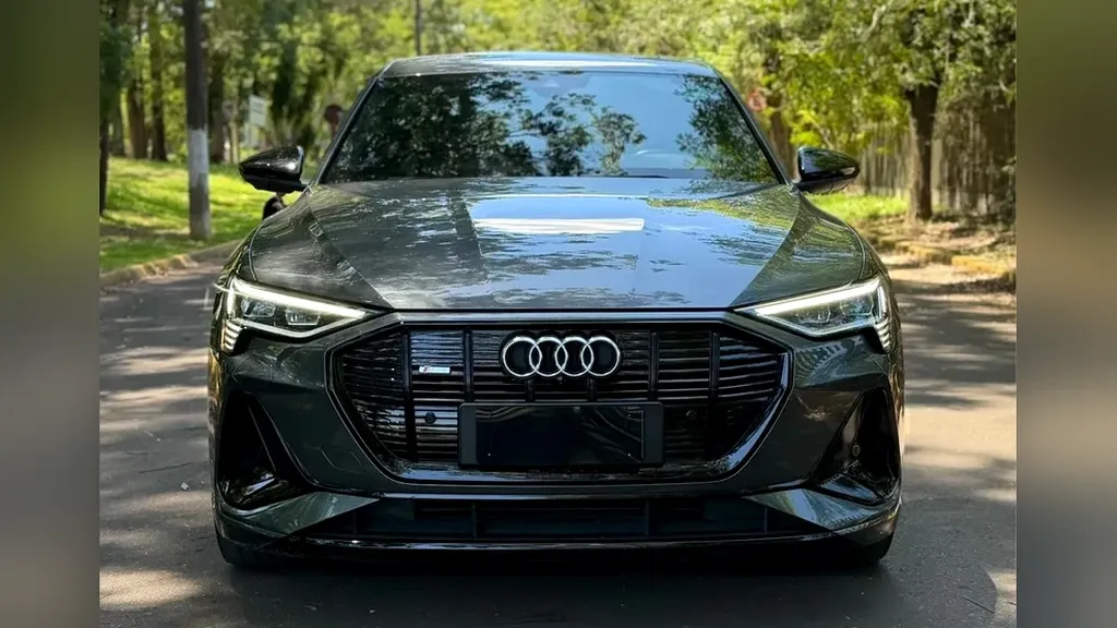 Audi E-tron - Imagem 8