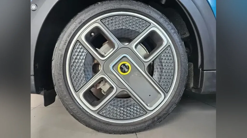 Mini CooperSE - Imagem 16