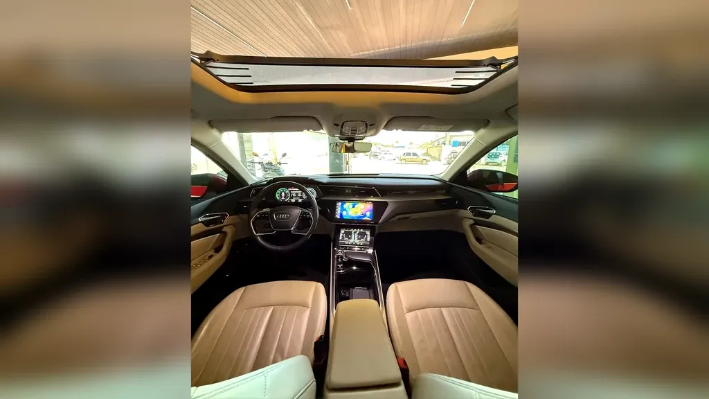 Audi E-tron - Imagem 15