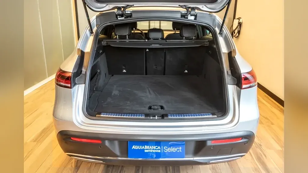 Mercedes Eqc 400 - Imagem 12