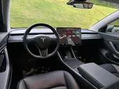 Tesla Model 3 - Miniatura 4