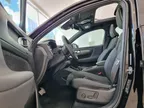 Volvo XC40 Recharge - Miniatura 9