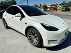Tesla Model Y - Miniatura 3