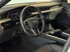 Audi E-tron - Miniatura 6