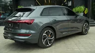 Audi E-tron - Miniatura 2